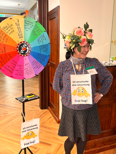 Emotionen rauslassen und Umarmung zu verschenken mit Saran