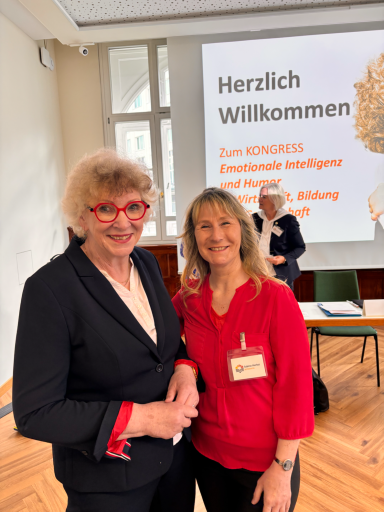 BEMHU Vorstandsmitglieder Sabine Herbst und Sylvia Sänger